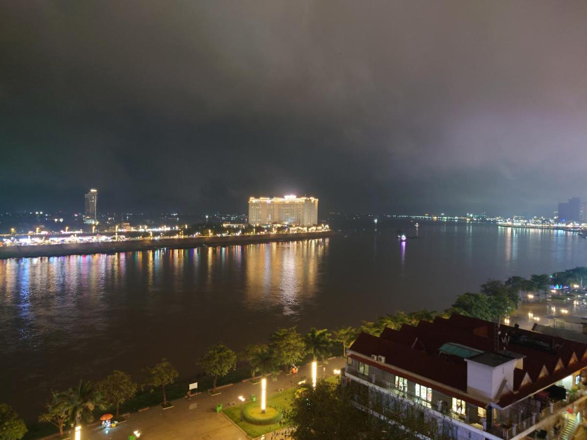 Phuminh Hotel Riverside Phnom Penh Exterior foto